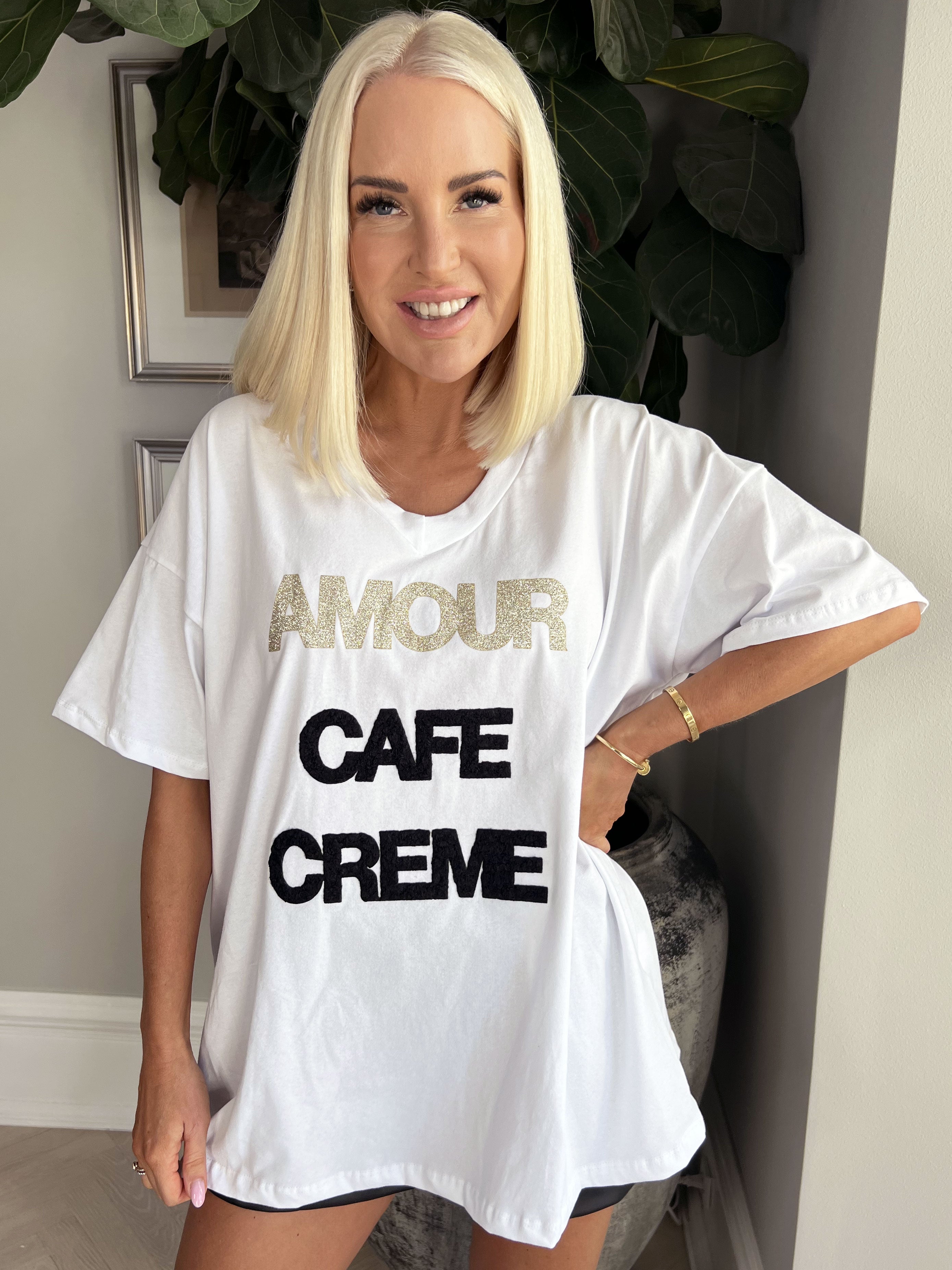 Amour - Cool t-shirt med skrift
